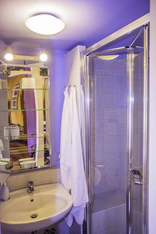 Suite Casa Pariolina Рим Экстерьер фото